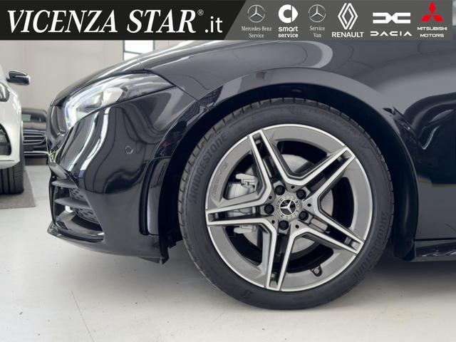 MERCEDES-BENZ A 220 d PREMIUM AMG AUTOMATIC Immagine 4