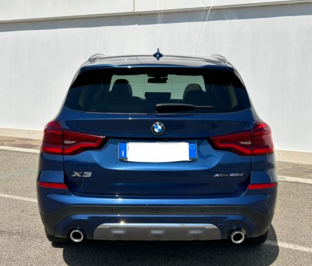 BMW X3 xDrive18d 48V Immagine 1