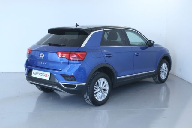 VOLKSWAGEN T-Roc 1.0 TSI 115 CV Style BMT/VIRTUAL COCKPIT Immagine 3