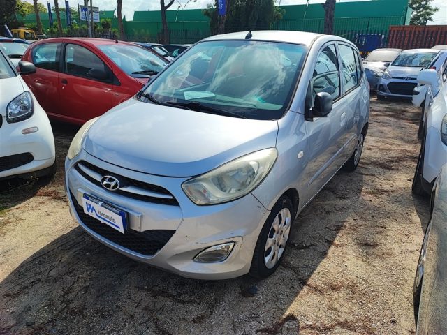 HYUNDAI i10 1.1 12V 69cv 5 porte CLIMA OK NEOPATENTATI Immagine 0