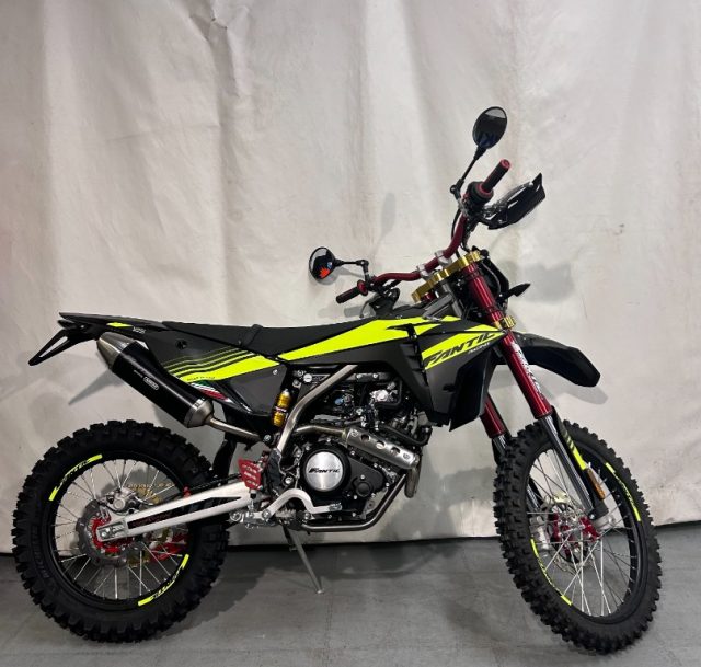 FANTIC MOTOR XEF 125 ENDURO COMPETITION 2023 Immagine 0