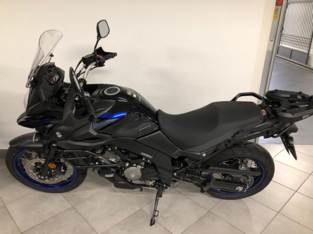 SUZUKI V-Strom 650 ENDURO STRADALE Immagine 1