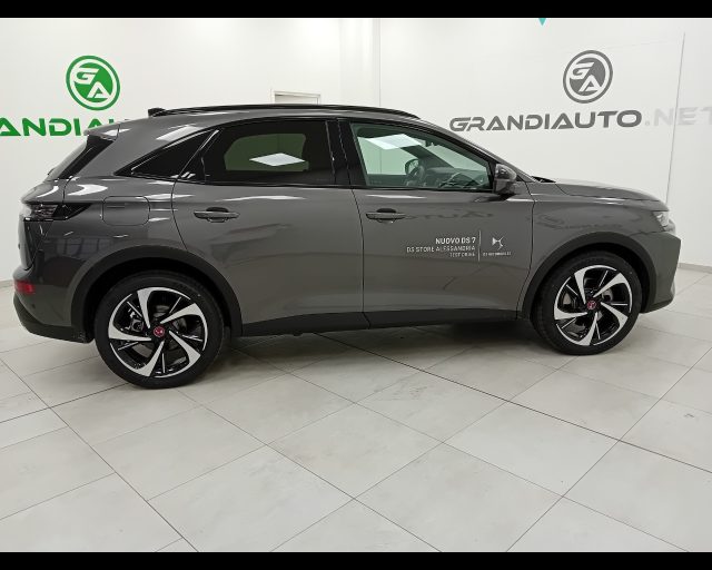 DS AUTOMOBILES DS 7 1.6 e-tense phev Performance Line+ 225cv auto Immagine 4