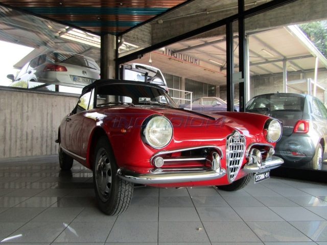 ALFA ROMEO Giulietta 1.3 T.I 74 CV SPYDER - ISCRITTA RIAR Immagine 1