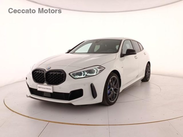 BMW M135 i xDrive Immagine 0