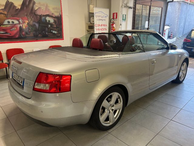 AUDI A4 Cabriolet 2.5 V6 TDI cat Immagine 4