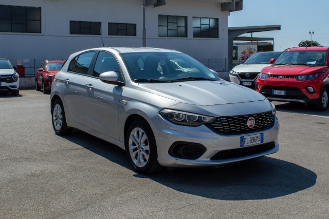 FIAT Tipo 1.3 Mjt S&S 5 porte Lounge Immagine 0