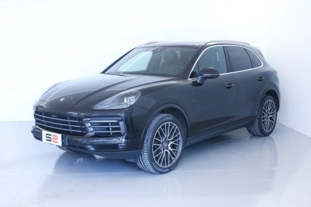 PORSCHE Cayenne 3.0 V6/TETTO PANORAMA/CAMERA 360°/INT. PELLE Immagine 2