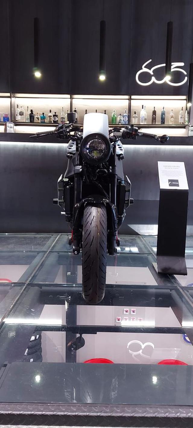 YAMAHA XSR 900 FULL RIZOMA Immagine 2