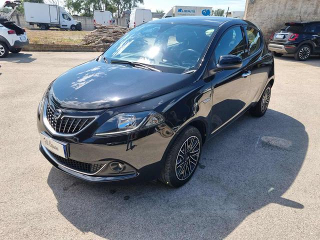 LANCIA Ypsilon 1.0 FireFly 5 porte S&S Hybrid Ecochic Gold Immagine 3