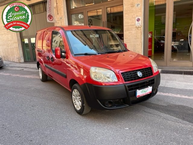 FIAT Doblo Rosso metallizzato