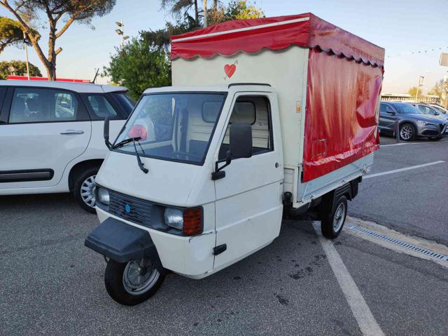 PIAGGIO Ape apecar diesel 400 allestimento negozio km 14000 Immagine 0