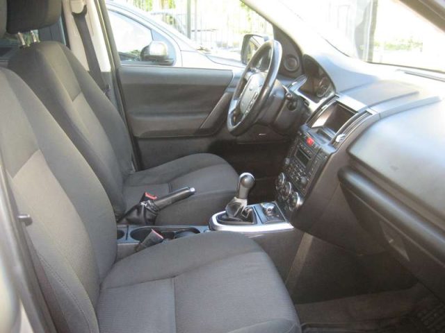 LAND ROVER FREELANDER 2.2 TD4 SW S - foto 7