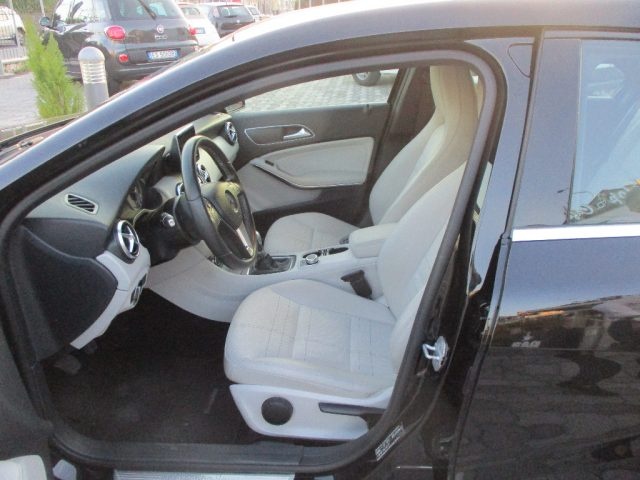 MERCEDES-BENZ A 180 CDI Sport Immagine 2