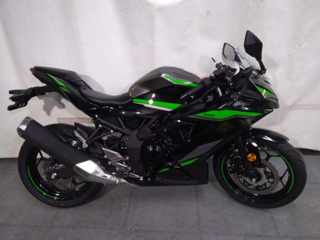 KAWASAKI Ninja 125 2024 Immagine 0