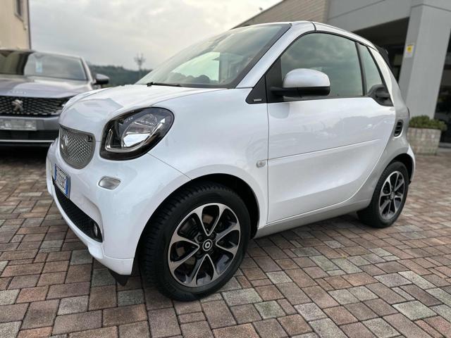 SMART ForTwo 70 1.0 twinamic cabrio Passion *NEOPATENTATI* Immagine 4