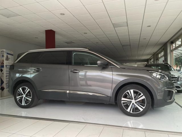 PEUGEOT 5008 BlueHDi 120 S&S Allure Immagine 3