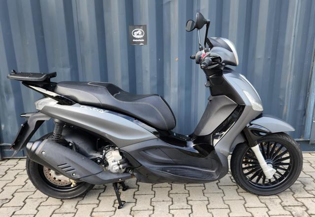 PIAGGIO Beverly 300 i.e. 2015 Immagine 0