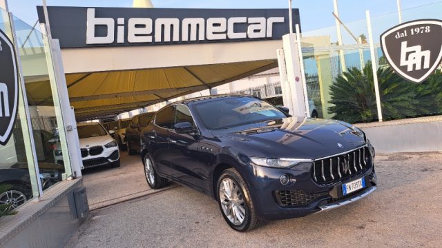 MASERATI Levante V6 Diesel 275 CV AWD Granlusso  I.M Immagine 0