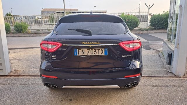 MASERATI Levante V6 Diesel 275 CV AWD Granlusso  I.M Immagine 4