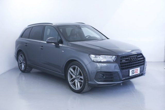 AUDI Q7 50 MHD quattro tiptronic S-Line Plus 7 Posti Immagine 3