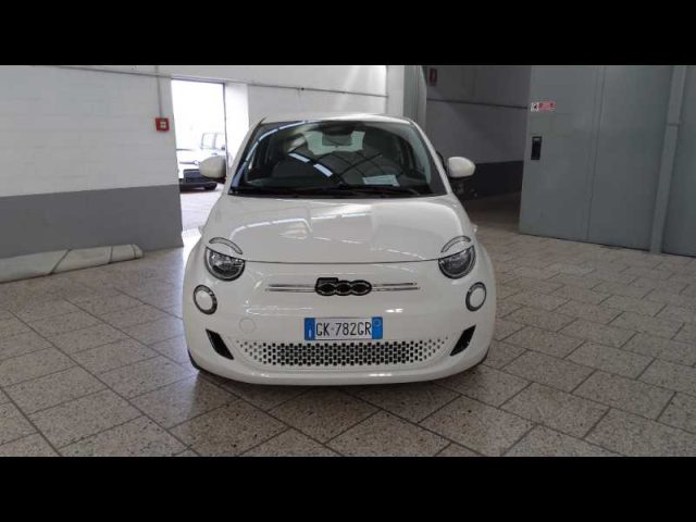 FIAT 500 La Nuova  Serie1 La Nuova  - Icon Berlina Immagine 0