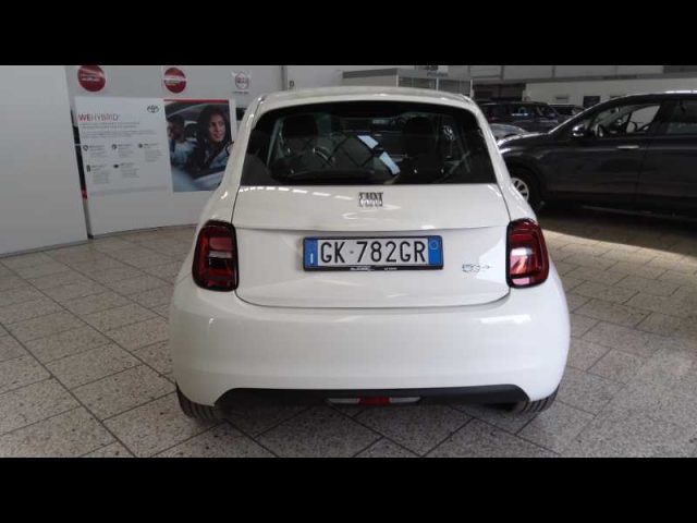 FIAT 500 La Nuova  Serie1 La Nuova  - Icon Berlina Immagine 4