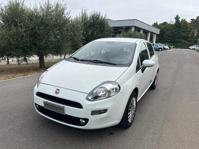 FIAT Punto 1.3 MJT II S&S 95 CV 5 porte Lounge Immagine 2