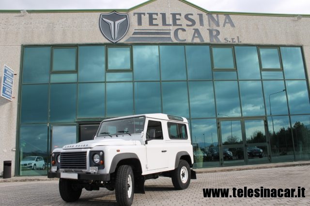 LAND ROVER Defender 122cv 2.2 TD4 N1 Immagine 0