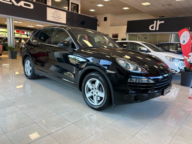 PORSCHE Cayenne 3.0 Diesel - BOOK SERVICE Immagine 1