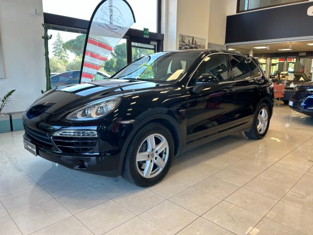 PORSCHE Cayenne 3.0 Diesel - BOOK SERVICE Immagine 2