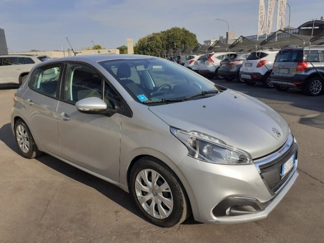 PEUGEOT 208 BlueHDi 75 5 porte PER NEOPAT-GARANZIA-KM CERTIFIC Immagine 3