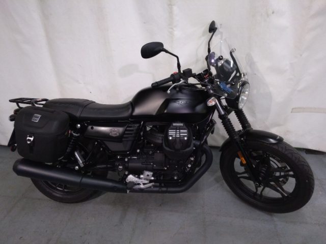 MOTO GUZZI V7 STONE III Immagine 0