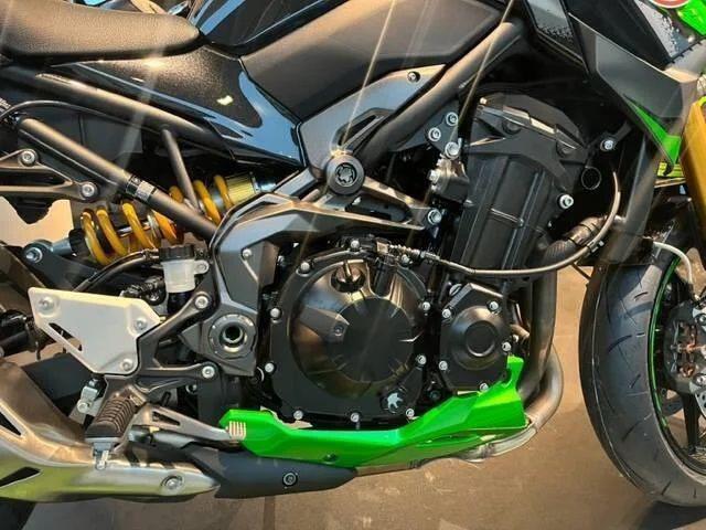 KAWASAKI Z 900 SE 2023 Immagine 3