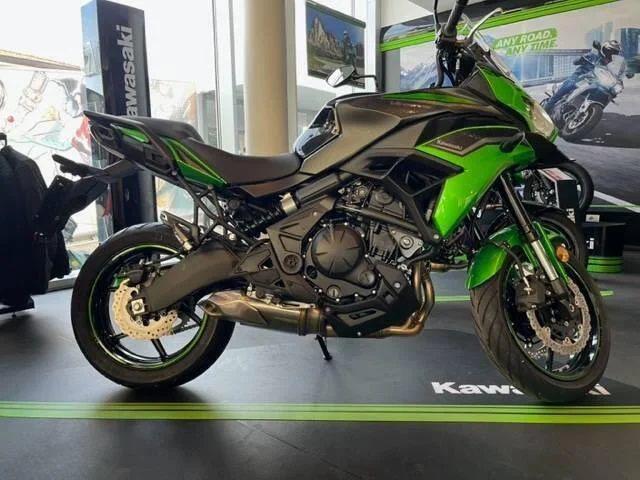 KAWASAKI Versys 650 2023 Immagine 0