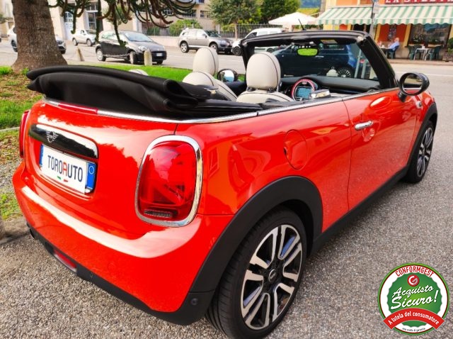 MINI Cabrio 1.5 Cooper D aut. Hype Cabrio Immagine 3