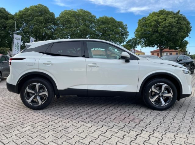 NISSAN Qashqai MHEV 140 CV N-Connecta Immagine 2