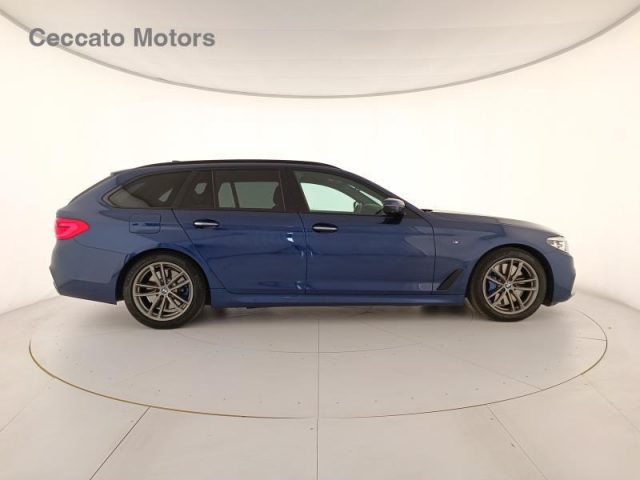 BMW 540 d xDrive Touring Msport Immagine 2