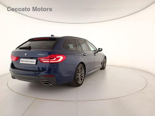 BMW 540 d xDrive Touring Msport Immagine 3