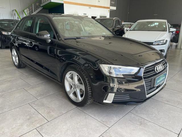 AUDI A3 Sportback 1.6 TDI 116CV Sport ACC PRE SENSE NAVI Immagine 3