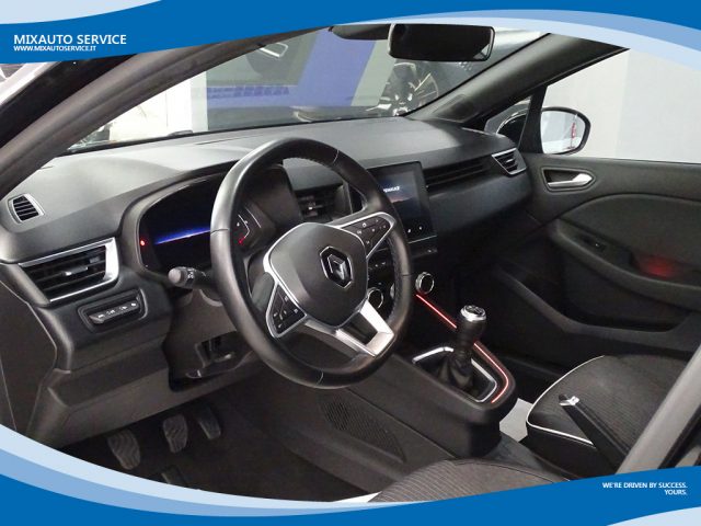 RENAULT Clio 1.0 TCe 90cv Intens EU6 Immagine 2