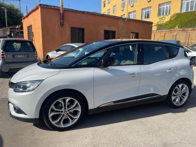 RENAULT Scenic Scénic Blue dCi 120 CV Sport Edition Immagine 4