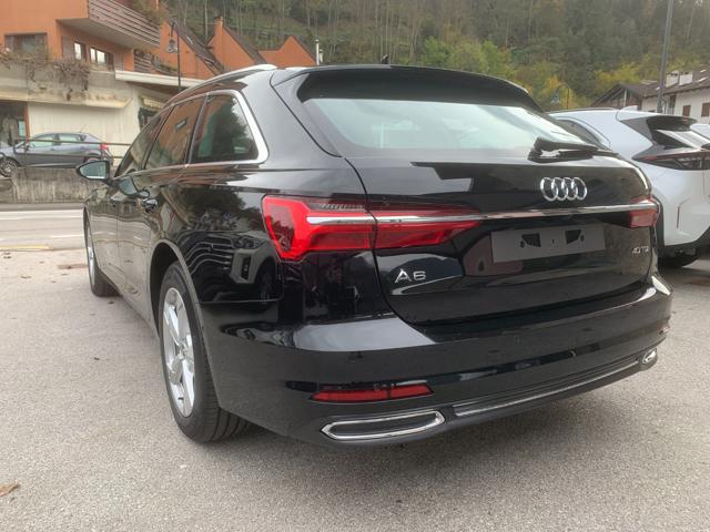 AUDI A6 Avant 40 2.0 TDI S tronic Business Immagine 1