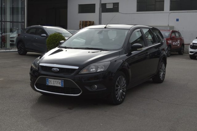 FORD Focus 2.0 TDCi (110CV) aut. SW Tit. DPF Immagine 2