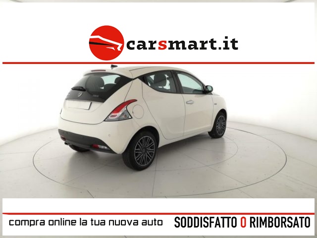 LANCIA Ypsilon 1.0 FireFly 5 porte S&amp;S Hybrid Gold Immagine 1