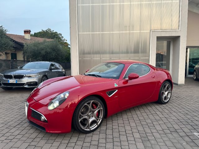 ALFA ROMEO 8C COMPETIZIONE Immagine 1