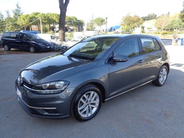 VOLKSWAGEN Golf 1.0 TSI 115 CV 5p. BUSINESS BlueMotion Technology Immagine 0