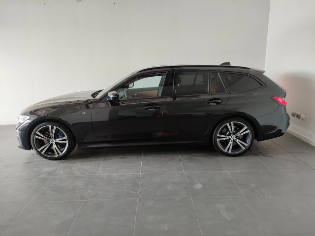 BMW 320 Serie 3 G21 2019 Touring - d Touring xdrive Msport Immagine 2
