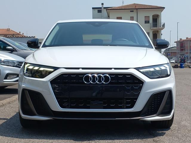 AUDI A1 SPORTBACK 25 TFSI S-LINE Adrenaline Immagine 1