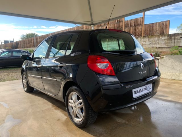 RENAULT Clio 1.2 16V 5P Le Iene OK NEOPATENTATI CLIMA CERCHI Immagine 3